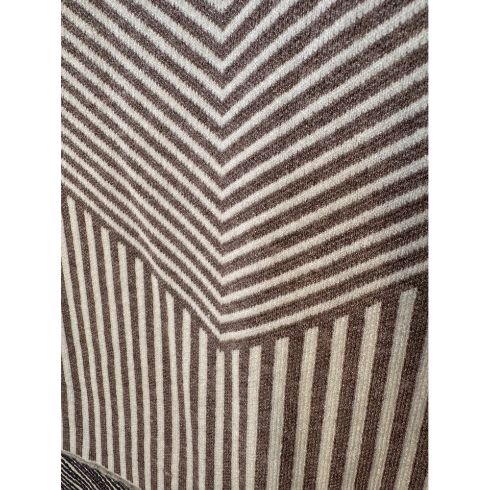 Tahari Knit Skirt Sz Medium Brown White Stripe‎ Chevron Midi - Picture 3 of 10